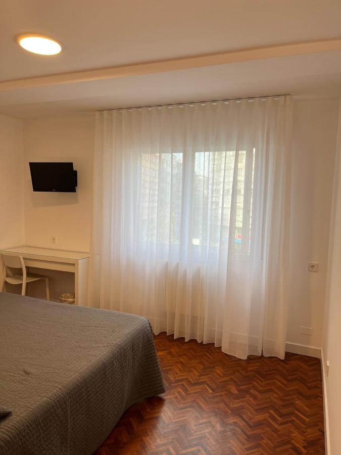 סנטיאגו דה קומפוסטלה Hostal Charo II מראה חיצוני תמונה