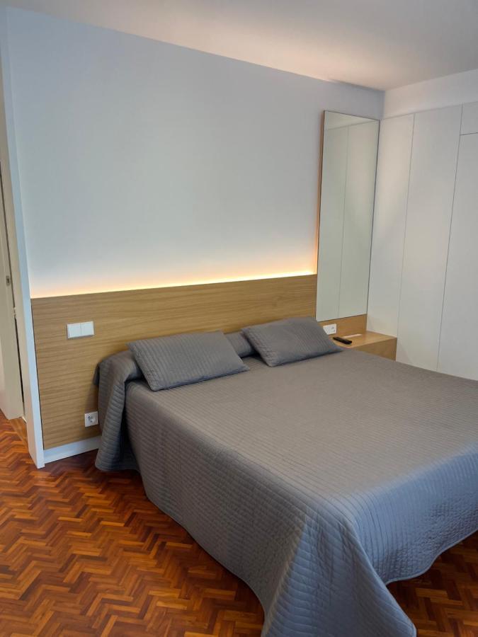 סנטיאגו דה קומפוסטלה Hostal Charo II מראה חיצוני תמונה